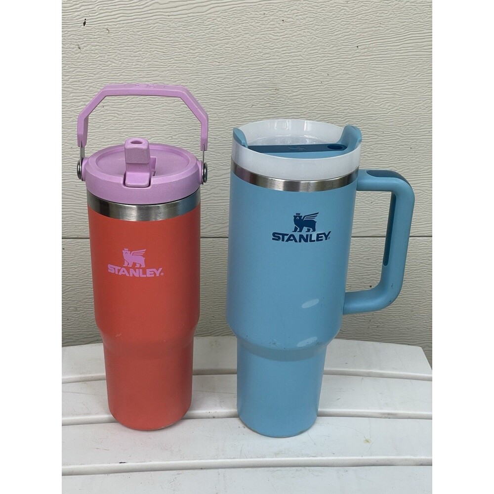 Stanley Tumbler Lot of 2 - 40oz Pool Blue Quencher & 30oz Coral IceFlow USED